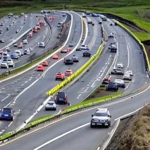 Artistic representation for Edinburgh motorists warned of major roadworks on the M8 this week at Harthill. ## **The title should be:** **Motorists Face
